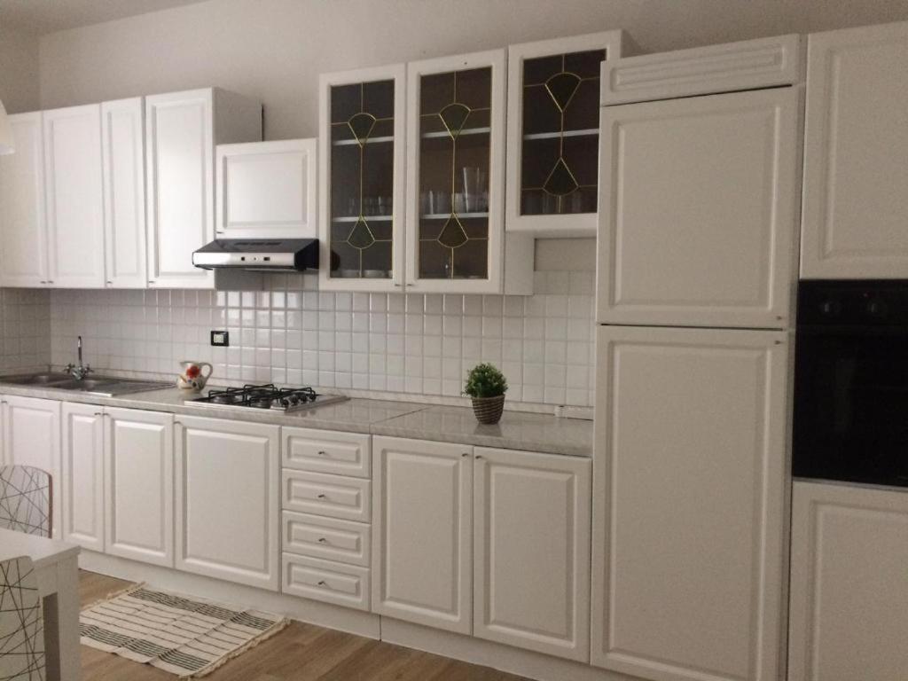 Bixio9 Apartment La Spezia Bagian luar foto